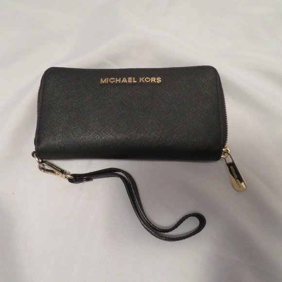 Michael Kors - Black Mini Wallet Wristlet NWOT - Picture 1 of 3